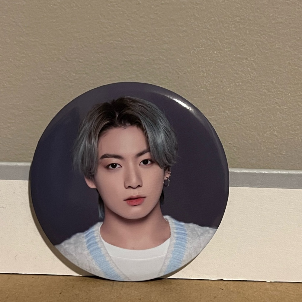 BTS Jungkook print, pin badge - Limited Edition